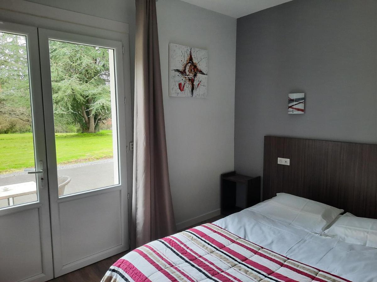 Hotel Domaine Du Bocage Chavagnes-en-Paillers Habitación foto